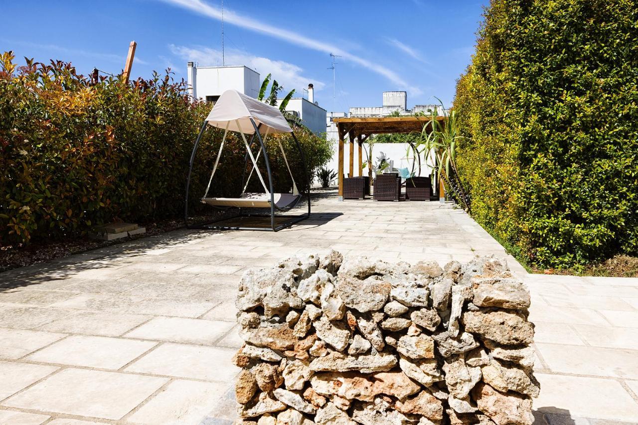Il Giardino Di Flora Con Piscina Hotel Lecce Exterior foto
