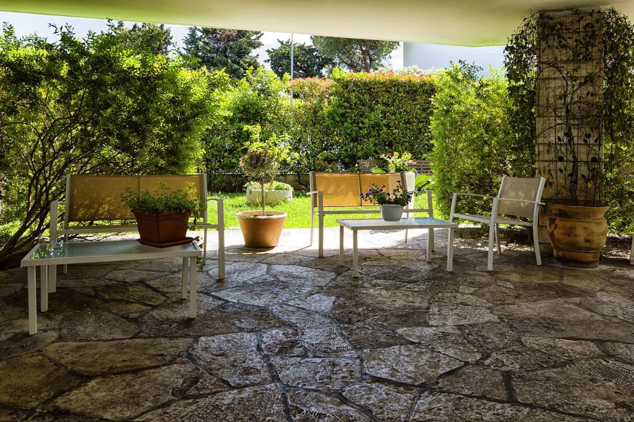 Il Giardino Di Flora Con Piscina Hotel Lecce Exterior foto
