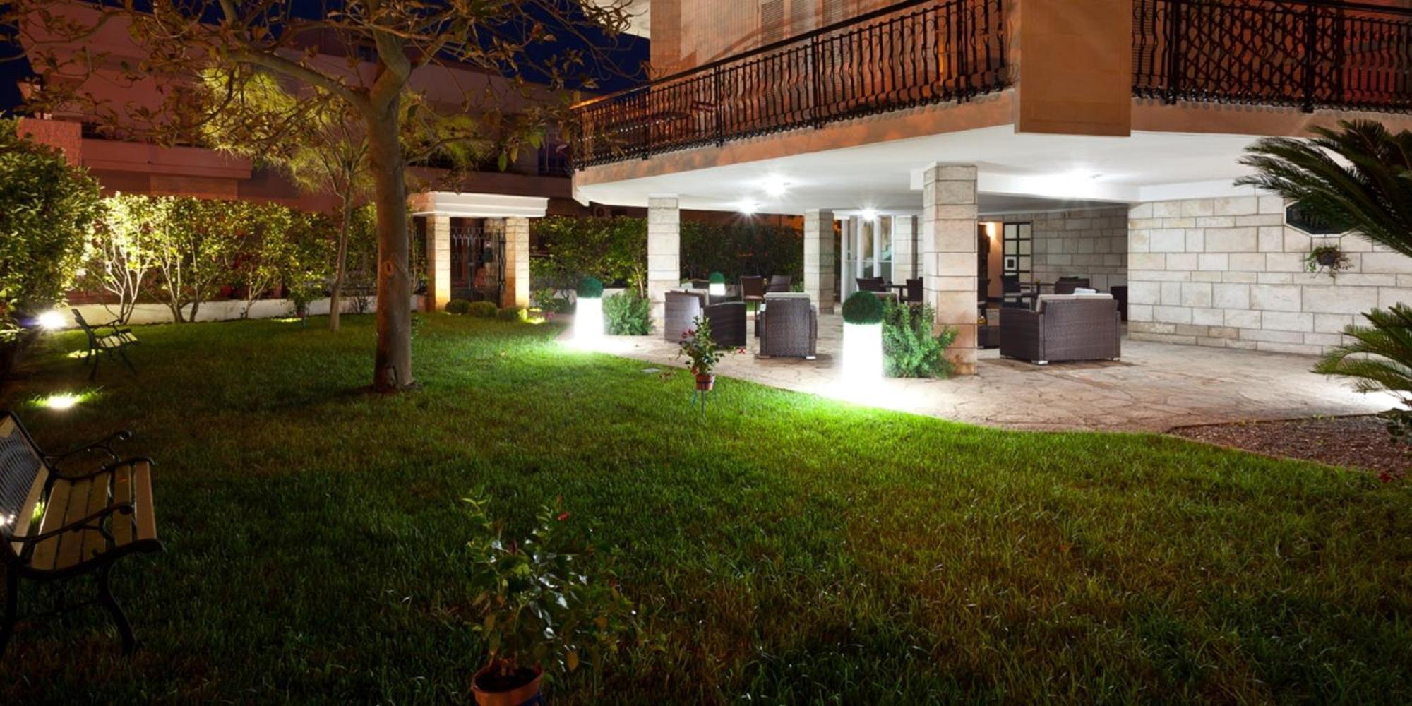Il Giardino Di Flora Con Piscina Hotel Lecce Exterior foto